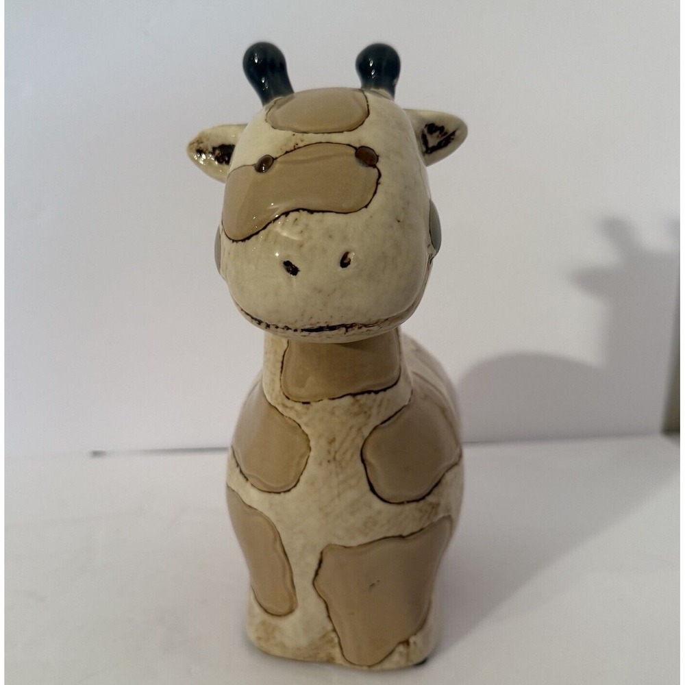 Demdaco Giraffe Noah's Ark Character Glossy Distressed Ceramic Piggy Bank‎